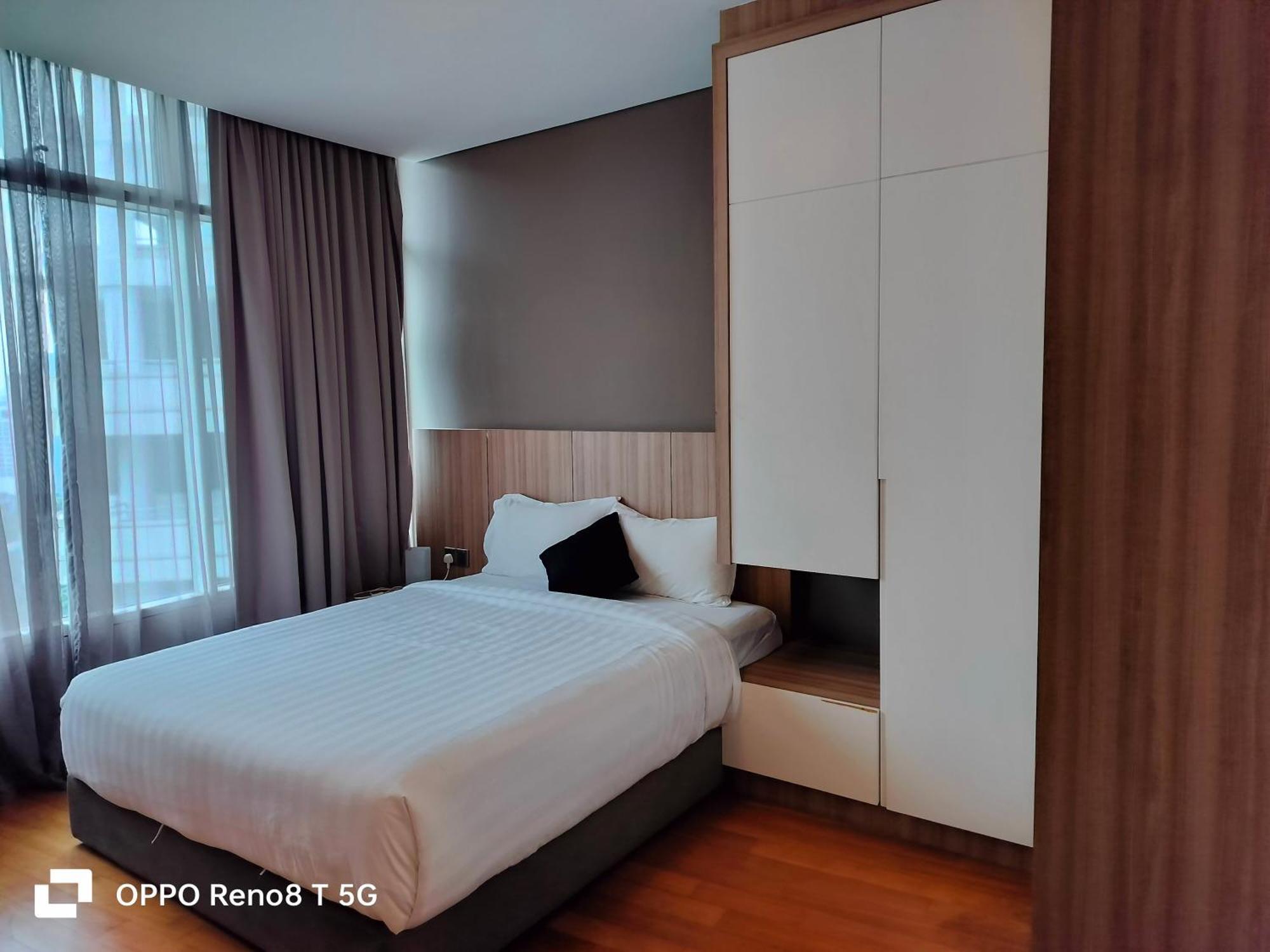 Vortex Suites Near By Klcc Куала-Лумпур Номер фото